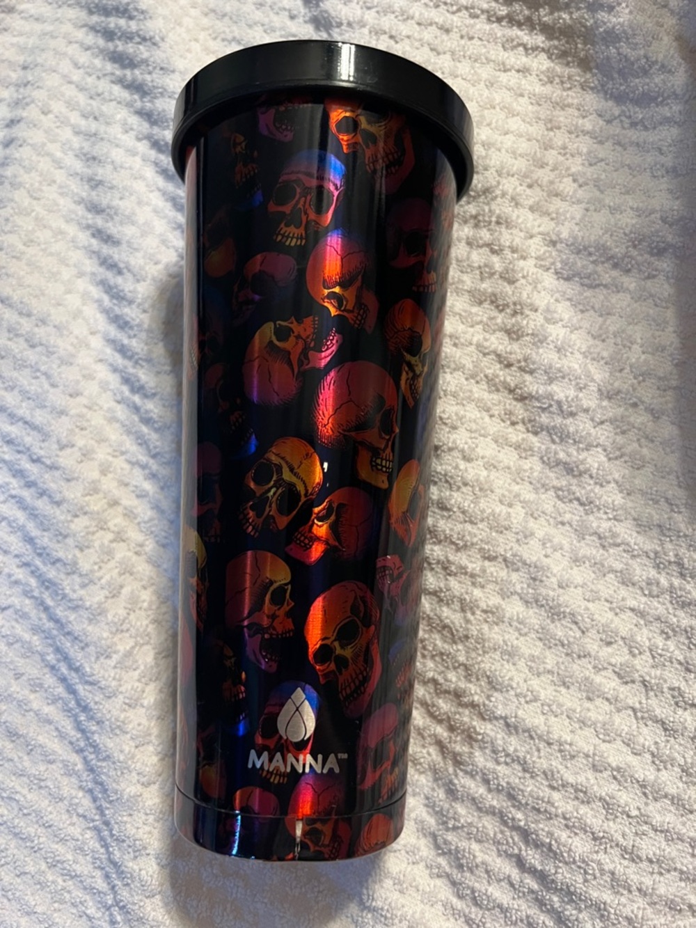 Manna 24oz Chilly Tumbler Neon Skulls